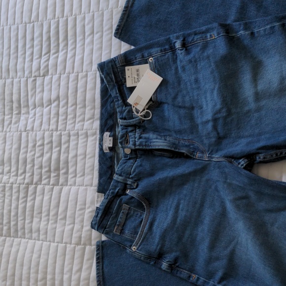 Good American Jeans NWT - Picture 2 of 4